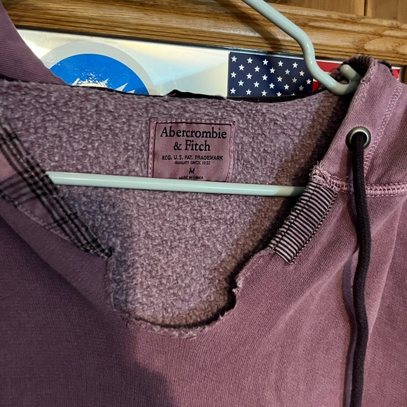 Sweater - Picture 2 of 3